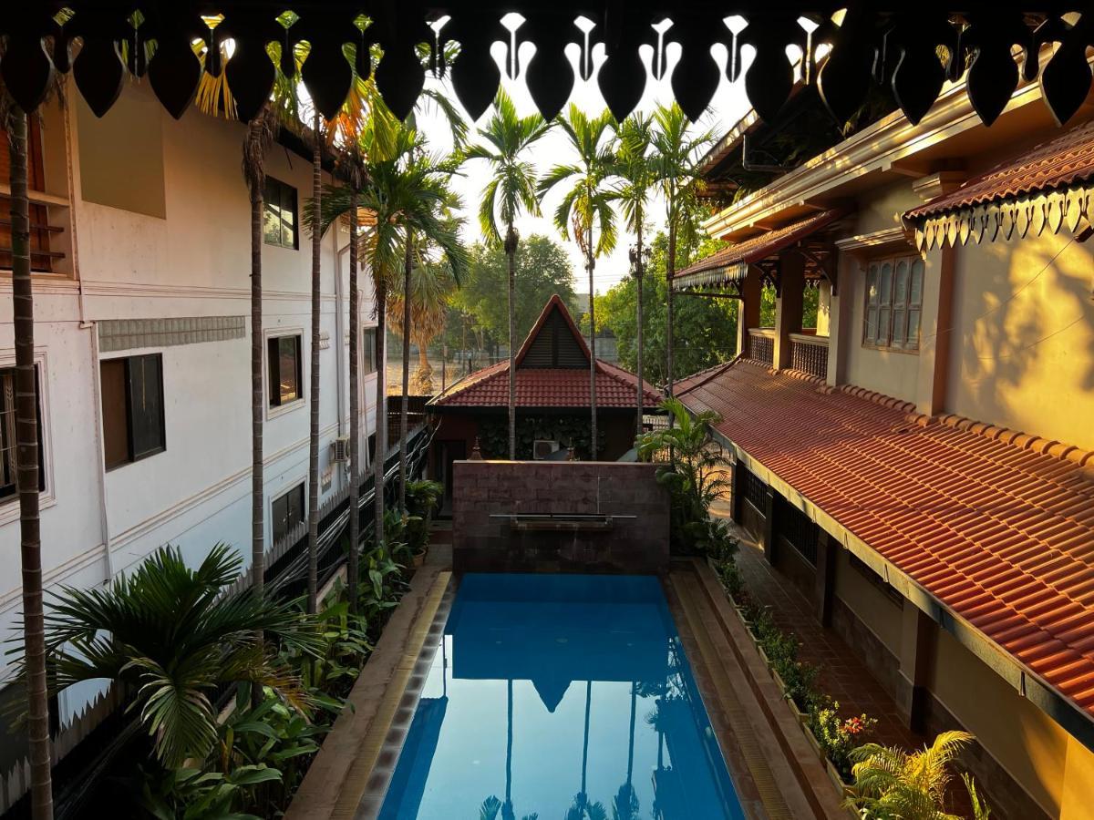 Shining Angkor Apartment Hotel Siem Reap Zewnętrze zdjęcie